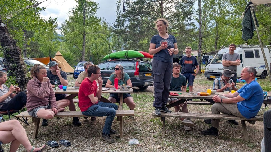 Grote Smurf deelt het plan