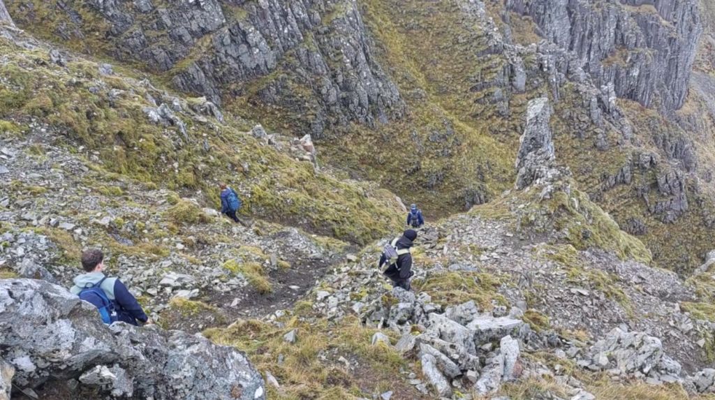 Als je even niet oplet maakt de leider het onnodig moeilijk